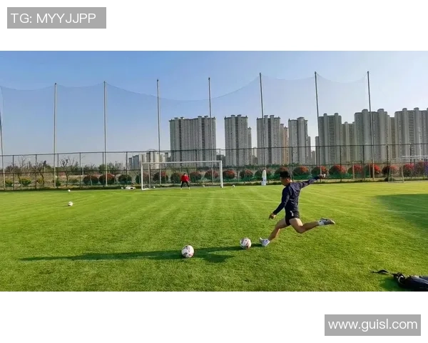 江苏盐城足球明星的崛起与发展历程探秘及其对地方足球的影响