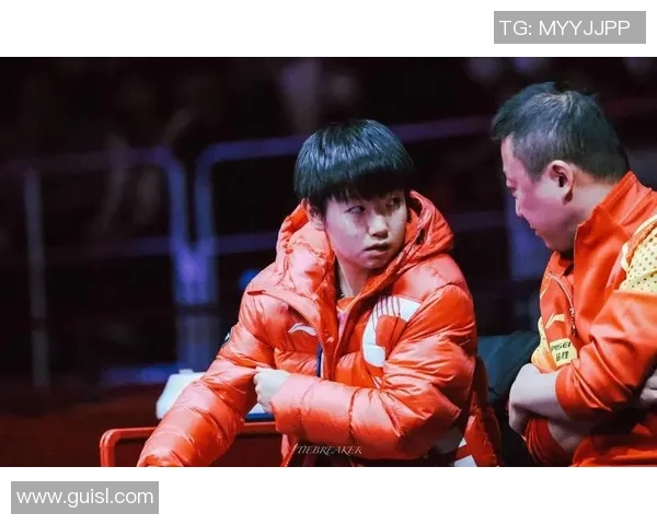 重庆足球队以71分领跑大满贯积分榜展现强劲实力引发关注 重庆足球队以71分领跑大满贯积分榜展现强劲实力引发关注